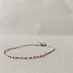 Jewel: bracelet pearls and red silk foto 1