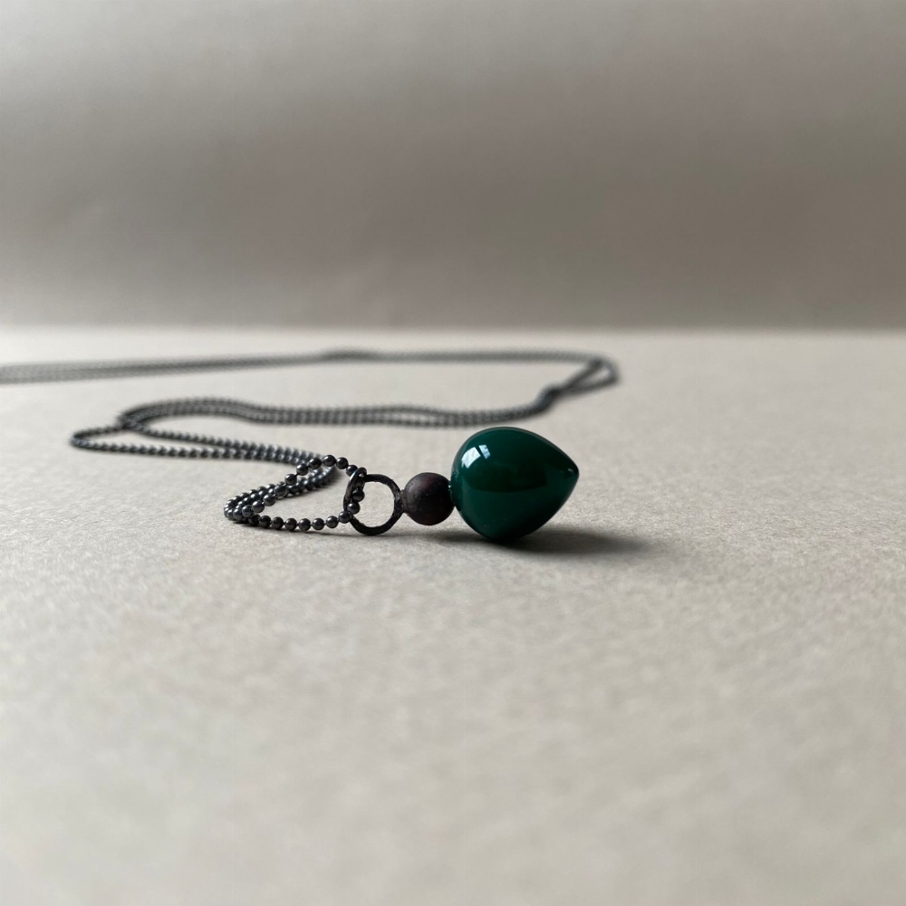Jewel: agate, jaspis, oxidized silver